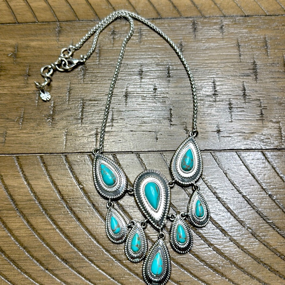 Lucky brand necklace